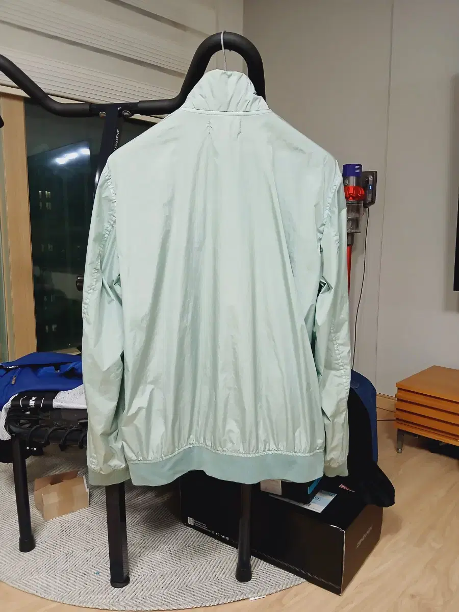 thumbnail-1